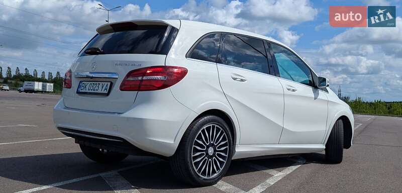 Хетчбек Mercedes-Benz B-Class 2015 в Рівному