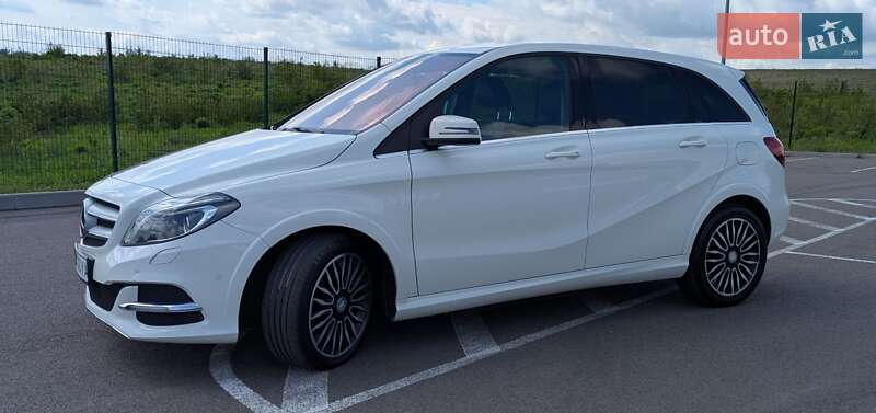 Хетчбек Mercedes-Benz B-Class 2015 в Рівному