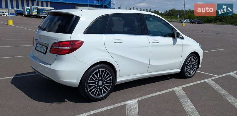 Хетчбек Mercedes-Benz B-Class 2015 в Рівному