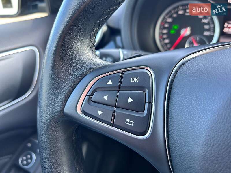 Хэтчбек Mercedes-Benz B-Class 2017 в Одессе