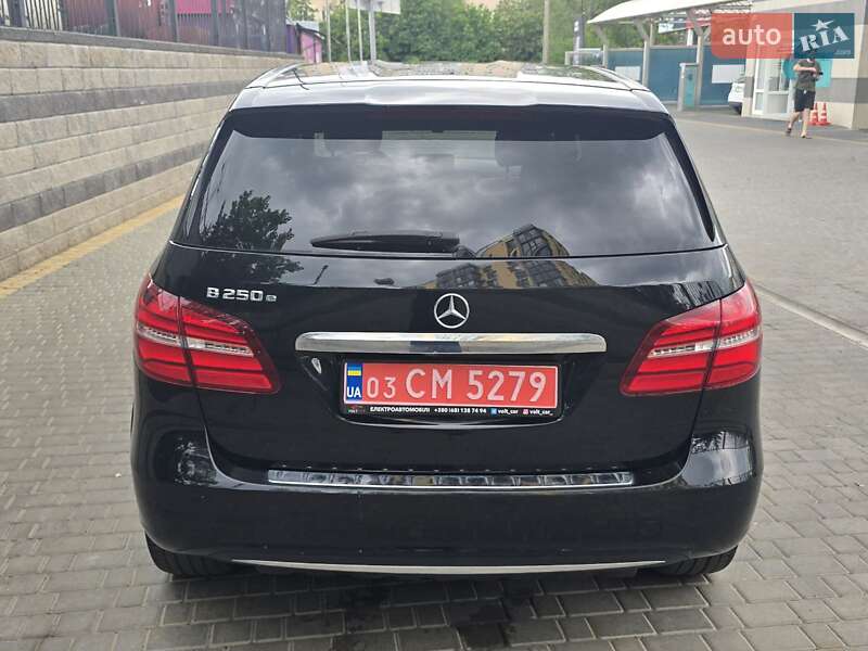 Хэтчбек Mercedes-Benz B-Class 2016 в Одессе фото 4 Хэтчбек Mercedes-Benz B-Class 2016 в Одессе