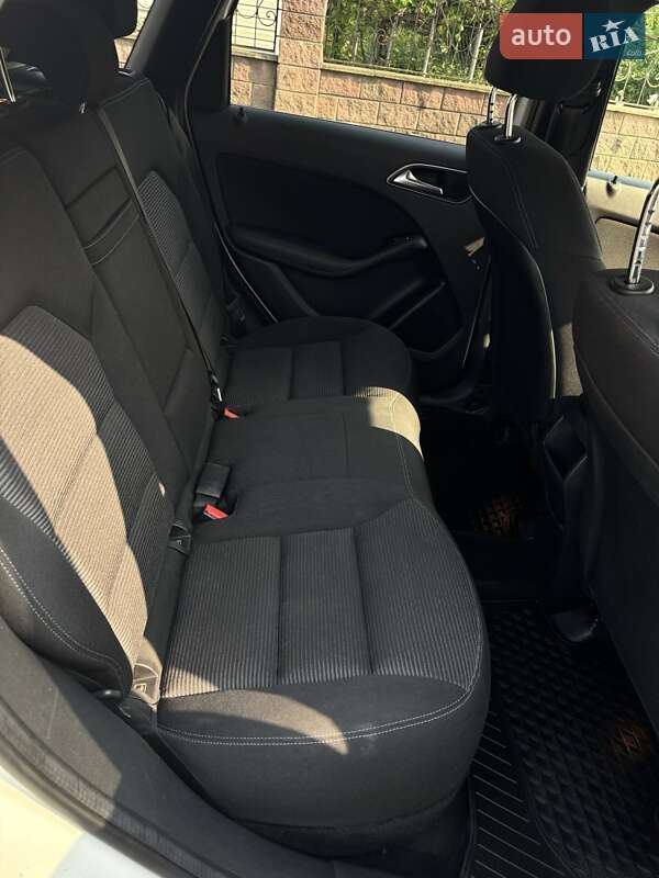 Хэтчбек Mercedes-Benz B-Class 2017 в Ровно
