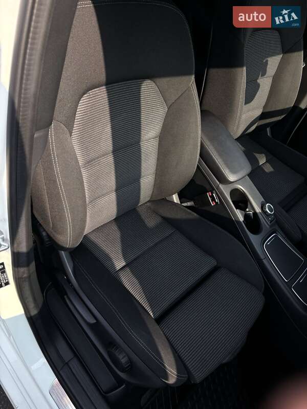 Хэтчбек Mercedes-Benz B-Class 2017 в Ровно