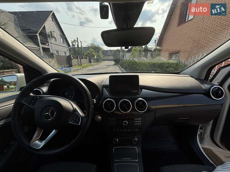Хэтчбек Mercedes-Benz B-Class 2017 в Ровно