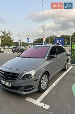Хетчбек Mercedes-Benz B-Class 2015 в Києві