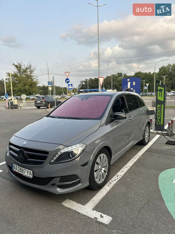 Mercedes-Benz B-Class 2015