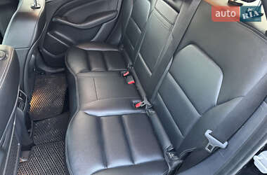 Хэтчбек Mercedes-Benz B-Class 2015 в 