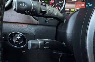 Хэтчбек Mercedes-Benz B-Class 2015 в 