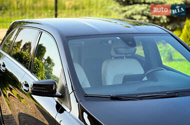 Хэтчбек Mercedes-Benz B-Class 2015 в 