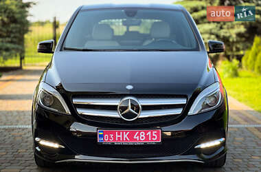 Хэтчбек Mercedes-Benz B-Class 2015 в 