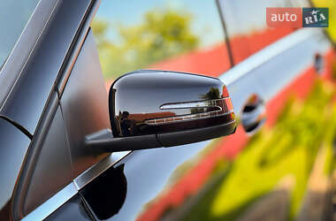 Хэтчбек Mercedes-Benz B-Class 2015 в 
