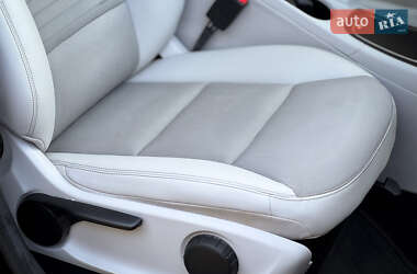 Хэтчбек Mercedes-Benz B-Class 2015 в 