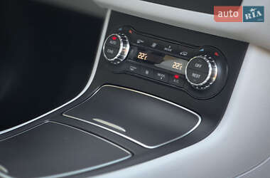 Хэтчбек Mercedes-Benz B-Class 2015 в 