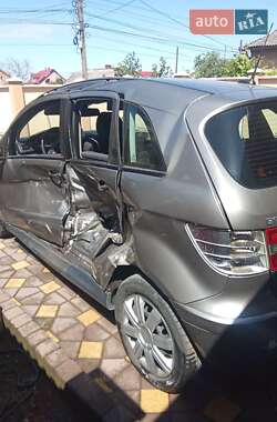 Хэтчбек Mercedes-Benz B-Class 2006 в 