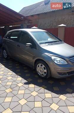 Хэтчбек Mercedes-Benz B-Class 2006 в 