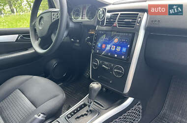 Хэтчбек Mercedes-Benz B-Class 2006 в 
