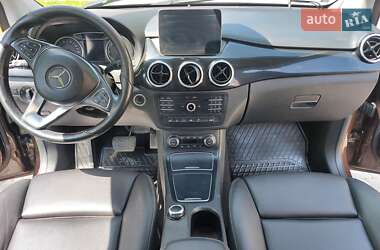 Хэтчбек Mercedes-Benz B-Class 2016 в 
