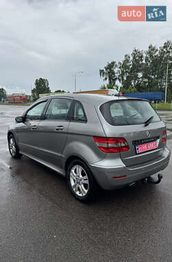 Хэтчбек Mercedes-Benz B-Class 2007 в 