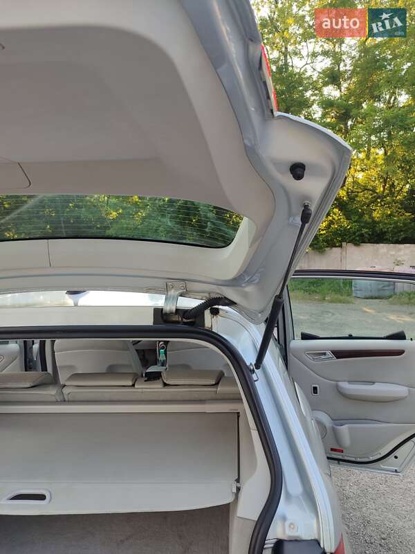 Хетчбек Mercedes-Benz B-Class 2006 в Дніпрі