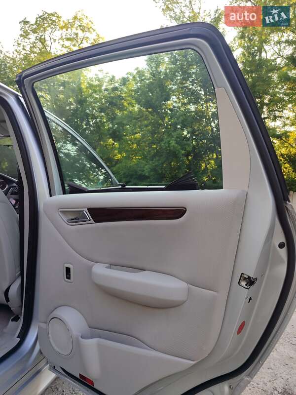 Хетчбек Mercedes-Benz B-Class 2006 в Дніпрі
