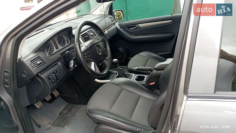 Хетчбек Mercedes-Benz B-Class 2010 в Городку