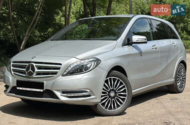 Хэтчбек Mercedes-Benz B-Class 2015 в Днепре