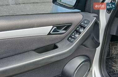 Хэтчбек Mercedes-Benz B-Class 2009 в 