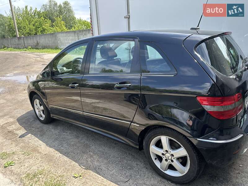 Хэтчбек Mercedes-Benz B-Class 2006 в Киеве