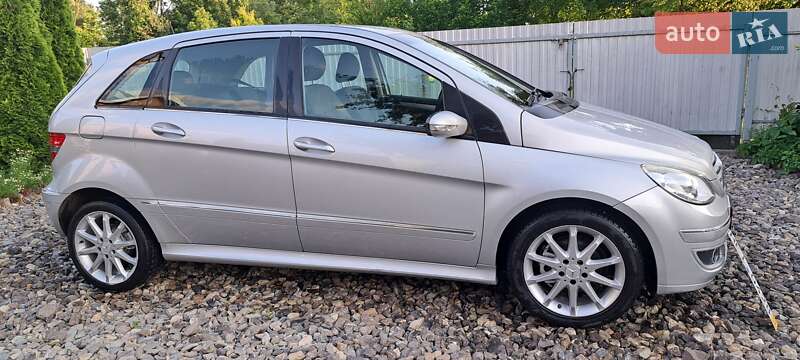 Хетчбек Mercedes-Benz B-Class 2005 в Бучачі