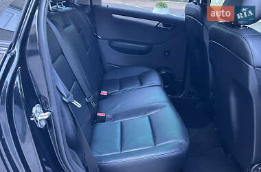 Хэтчбек Mercedes-Benz B-Class 2010 в 