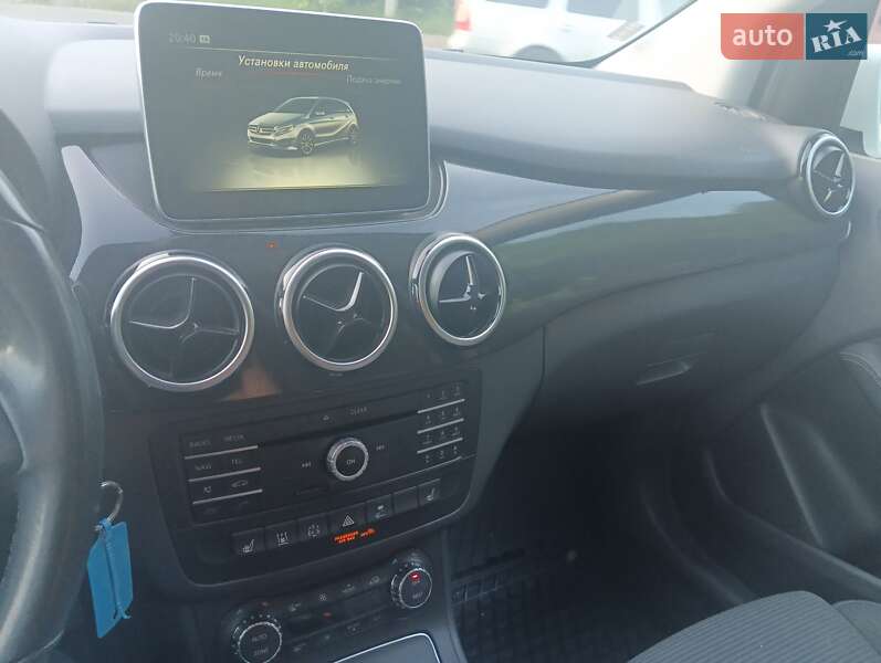 Хетчбек Mercedes-Benz B-Class 2016 в Львові
