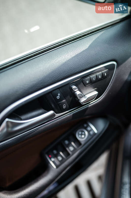 Хетчбек Mercedes-Benz B-Class 2016 в Чернівцях