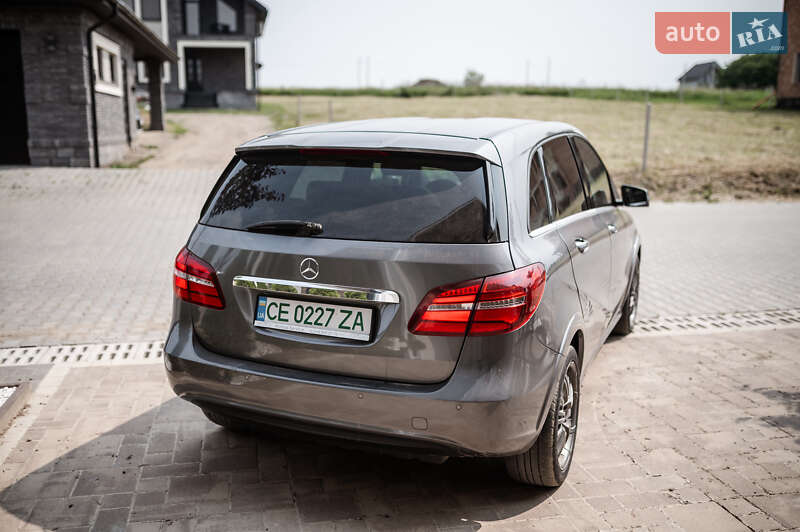 Хетчбек Mercedes-Benz B-Class 2016 в Чернівцях