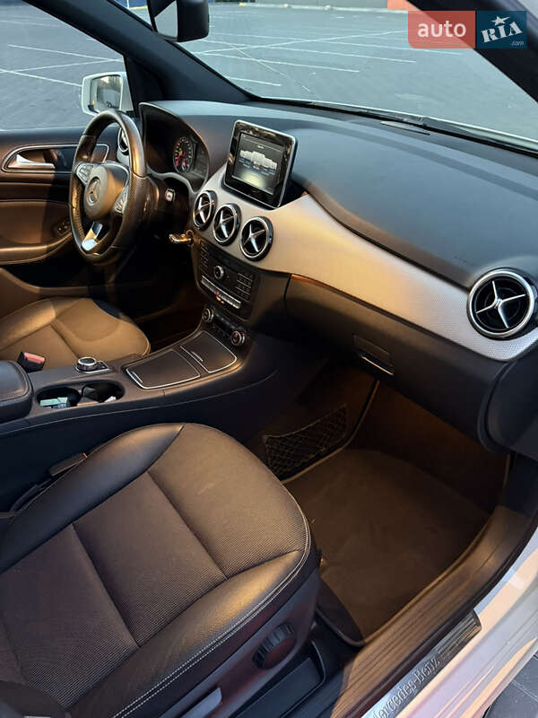 Хэтчбек Mercedes-Benz B-Class 2014 в Ужгороде фото 12 Хэтчбек Mercedes-Benz B-Class 2014 в Ужгороде