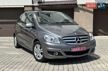 Хетчбек Mercedes-Benz B-Class 2010 в Івано-Франківську