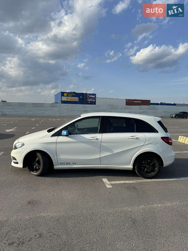 Хэтчбек Mercedes-Benz B-Class 2015 в Львове