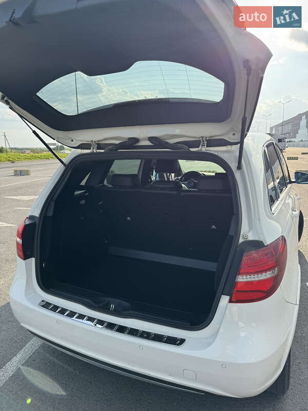 Хэтчбек Mercedes-Benz B-Class 2015 в Львове