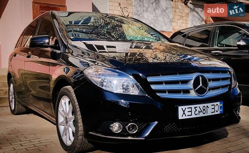 Mercedes-Benz B-Class 2013