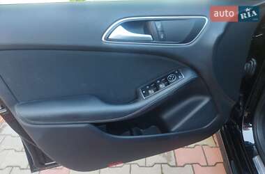 Хэтчбек Mercedes-Benz B-Class 2015 в 