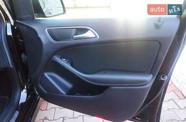Хэтчбек Mercedes-Benz B-Class 2015 в 