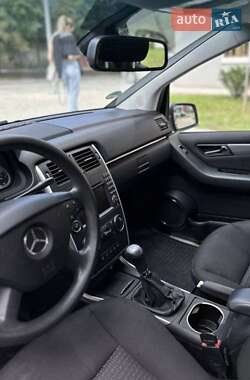Хэтчбек Mercedes-Benz B-Class 2008 в 