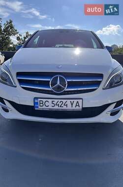 Хэтчбек Mercedes-Benz B-Class 2015 в 