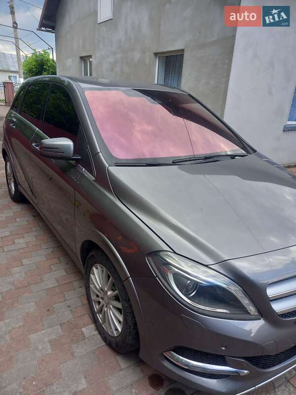 Mercedes-Benz B-Class 2015