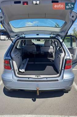 Хэтчбек Mercedes-Benz B-Class 2011 в Ивано-Франковске