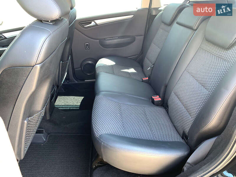 Хетчбек Mercedes-Benz B-Class 2010 в Києві