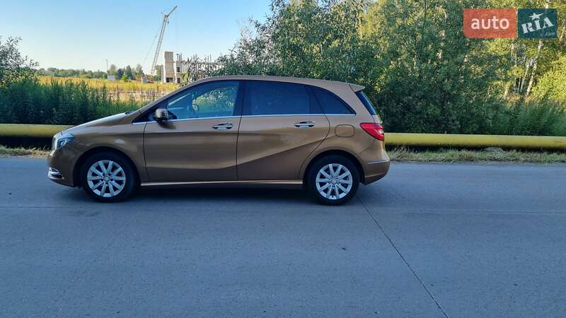 Хэтчбек Mercedes-Benz B-Class 2012 в Коростене