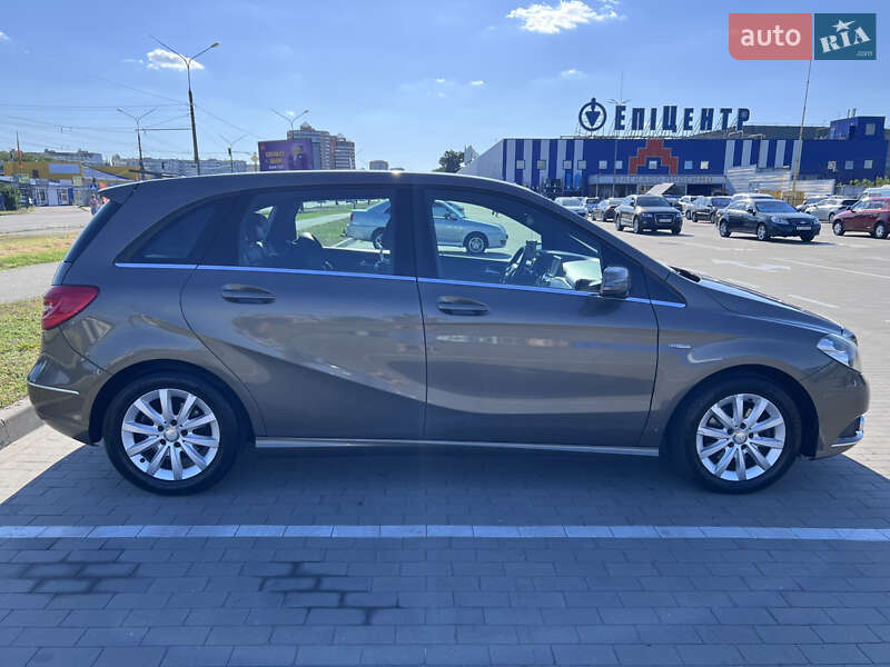 Хэтчбек Mercedes-Benz B-Class 2012 в Белой Церкви