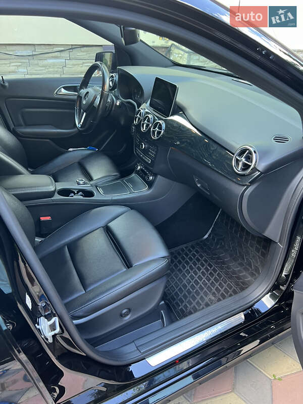 Хэтчбек Mercedes-Benz B-Class 2017 в Харькове
