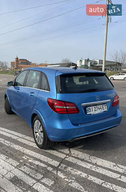 Хэтчбек Mercedes-Benz B-Class 2015 в 