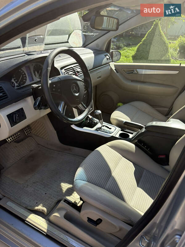Хэтчбек Mercedes-Benz B-Class 2007 в Киеве